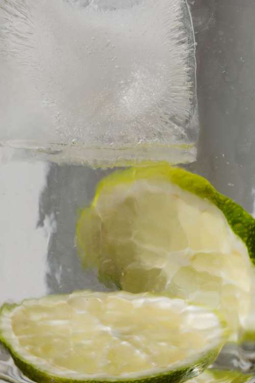 Cold and refreshing detox water - ice cubes